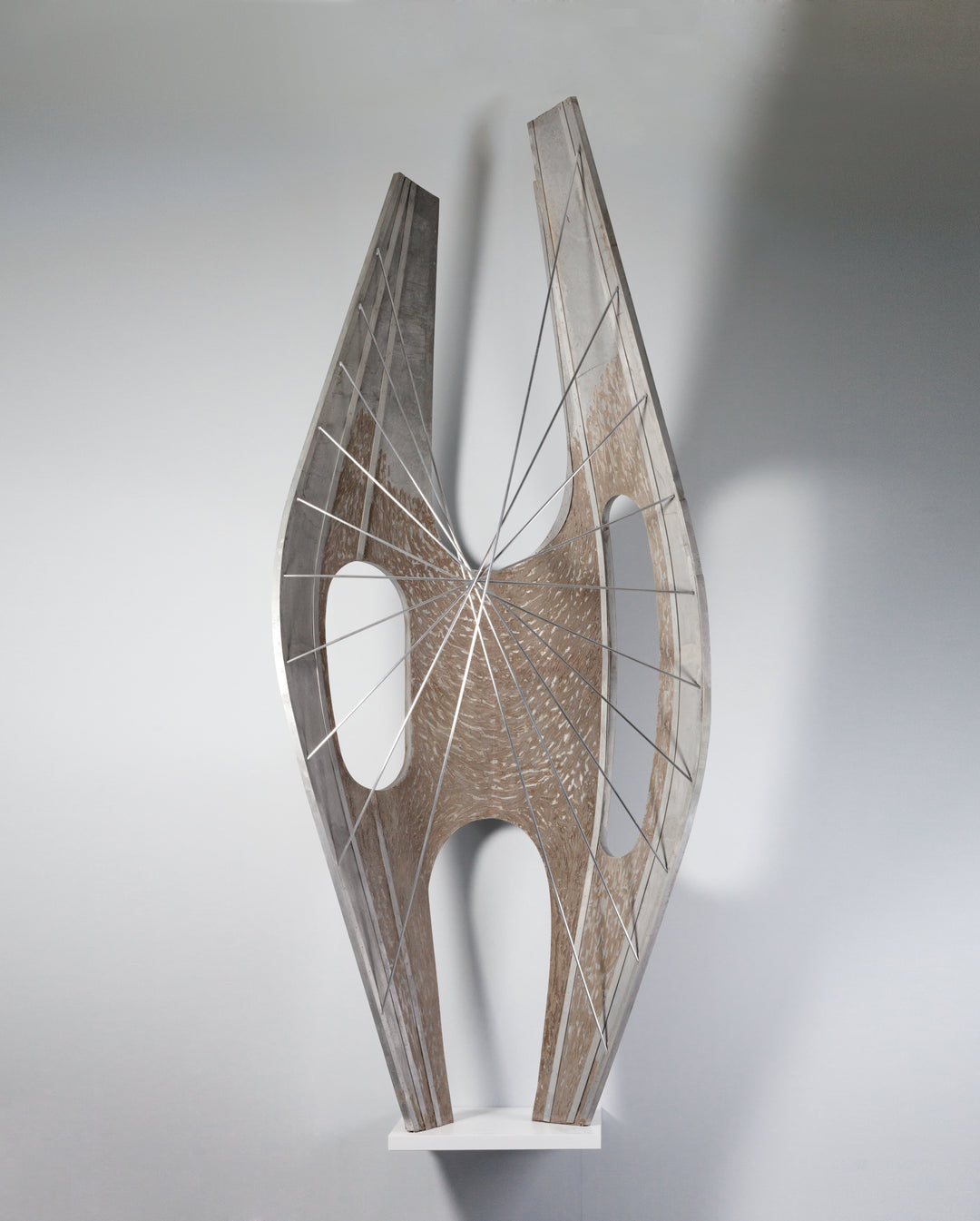 Winged Figure, Barbara Hepworth Magnet
