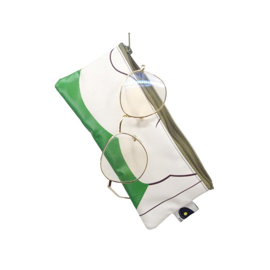 Nutcase bag by Oscar Munro