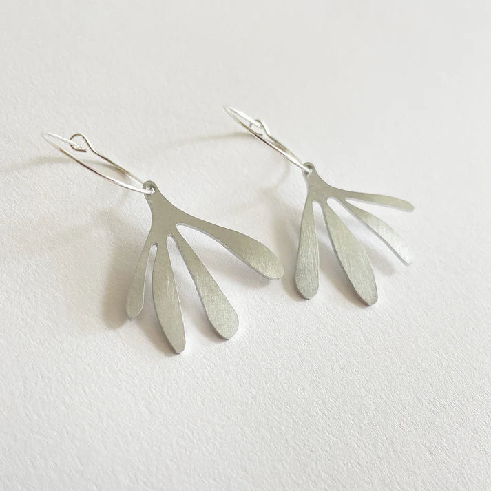 Silver Aluminium Arame Earrings by Tom Pigeon