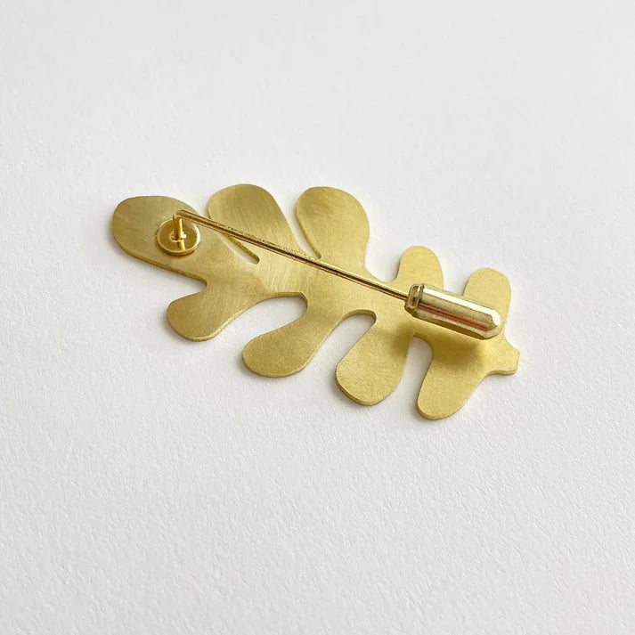 Pin Brooch in brass by Tom Pigeon