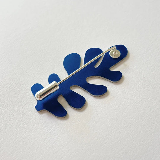 Cobalt Brack Pin by Tom Pigeon