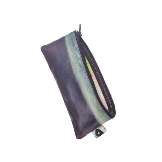 Nutcase bag by Oscar Munro