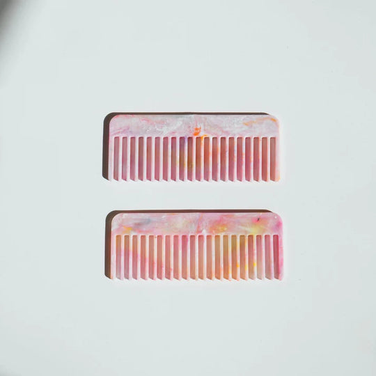 Van'ish Pink Comb by Mull Club
