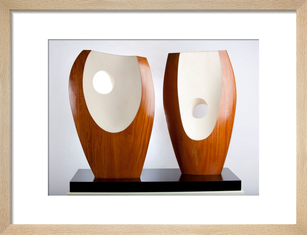 Barbara Hepworth, Two Forms with White (Greek)