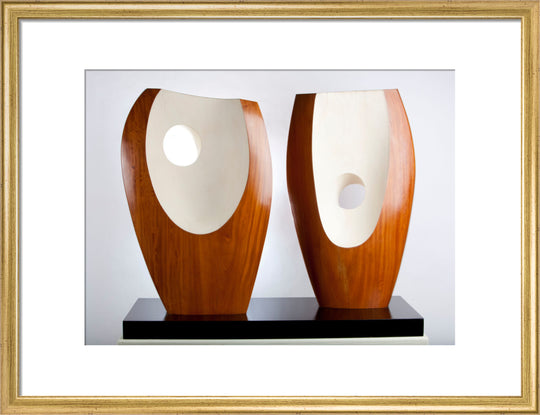Barbara Hepworth, Two Forms with White (Greek)