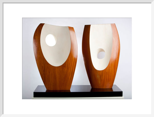 Barbara Hepworth, Two Forms with White (Greek)