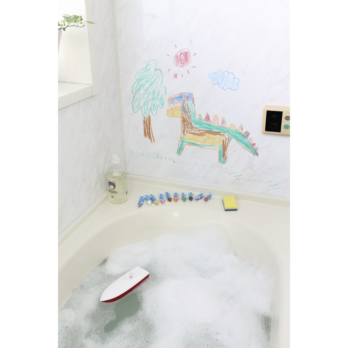 Kitpas Bath Crayon - 10 colours – Little Wild Bubs
