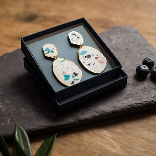 Twin Ovals White Earrings